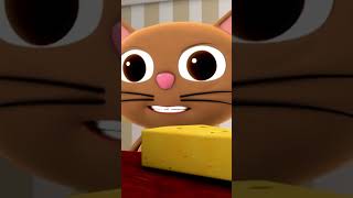 Mouse vs Cat! Hickory Dickory Dock ?? #shorts #kidsongs #funforkids