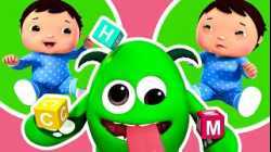 Looking After Baby ?? Helper Time! | Little Baby Bum